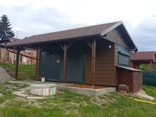 Zahradní domek s terasou